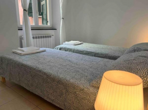 Central, spacious & completely equipped apartment Genova